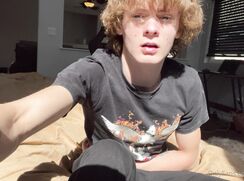 Spikey Home Alone Twink Porn CamShow