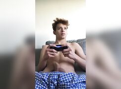 Twink Lucas Gamer Twink Porn