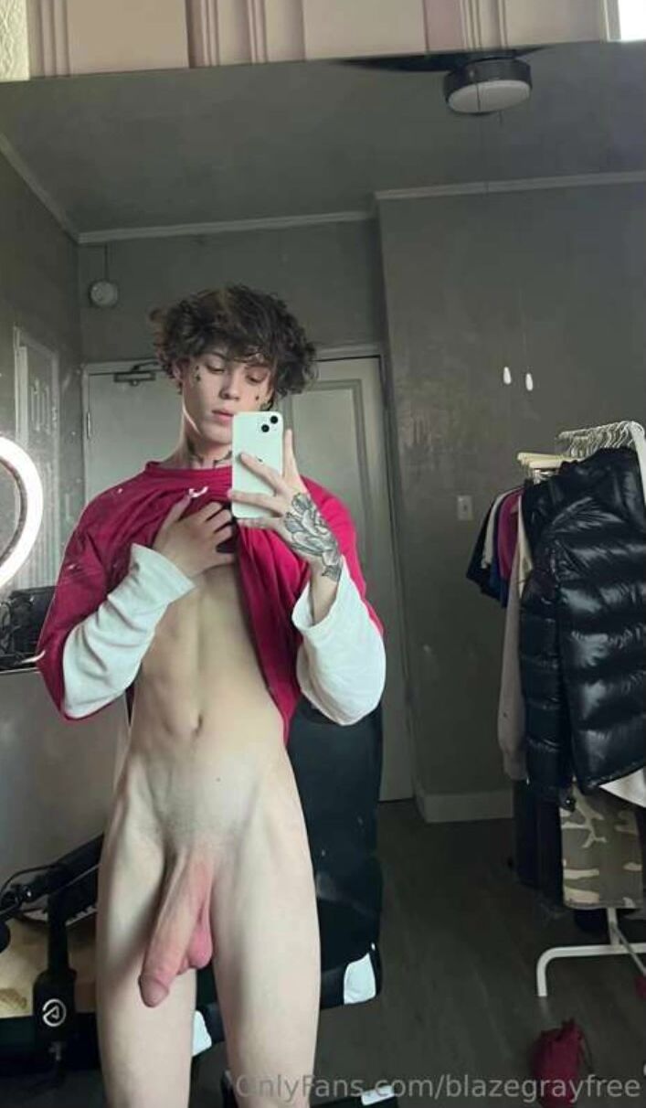 Cute big dick blaze gray cumming jo | GayPornTube