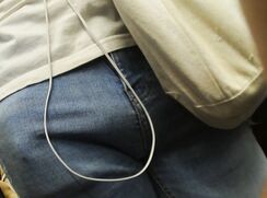 Japanese public bulge video No.0250