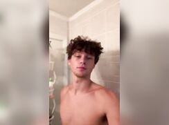 cute fit ashton harris fucking a girl