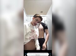 (Ducal) Vietnamese guys wanking in public toilet 2