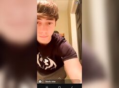 hot twink wanks on cam