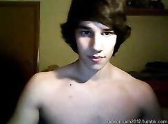 fit_college_athlete_works_his_shaved_uncut_cock_and_cums ru