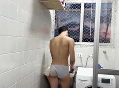 HBW Interracial F*ck In The Bathroom
