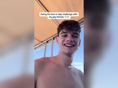 cute italian tiktoker eliastwink shower baited off