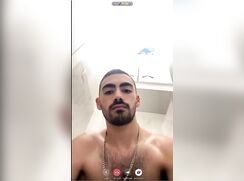 Israeli guy cumming hard