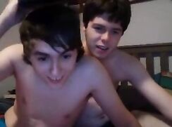 Vintage webcam: smiling boys