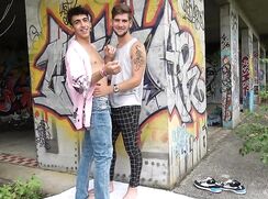 Renaud's Photoshoot : filming a couple having sex part 1 (outside)