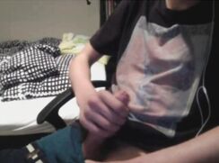 Sweet Twink with a tasty cock