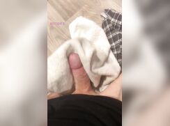 He Got Cut So Tight He Can’t Feel A Towel On It porn