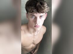 cute  jake R selfie cumming mouth baited on bed off