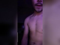 Sexy muscle cums loads..
