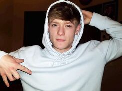 Yummy hunter hot young twink porn