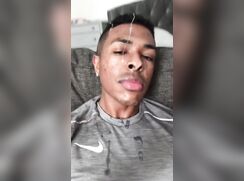 A black guy who loves jerking on his face