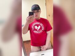 Chubby 18yo Jerks off at work and almost gets caught