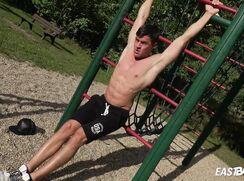 Kent Mills shows off his sexy muscular teen body and jerks off