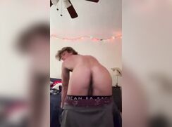 cute fit blonde wanking chat off