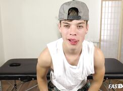 Huge teen dick from handsome cute teen boy Tommy Poulain