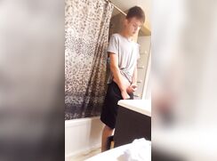 cute blonde baiter bathroom off twink porn