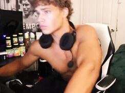 Gamer Edge And Cum