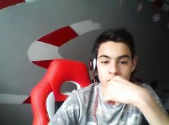 German teen webcam boy flashing
