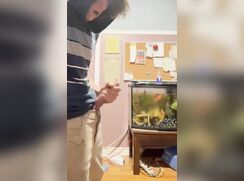 Scruffy hair twink rains cum