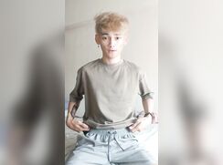 asian teen boii white socks wanking nd cuming