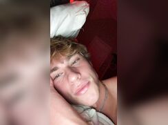 Hot dude jerking off guys gay porn tube