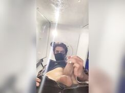 Plays cock in a public toilet - 06-12-25