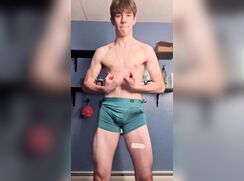 Twink flexing pump after workout