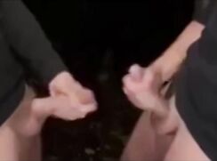 ❤️2 Boys spritzen gewaltig Cumpilation 1