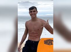 Super hot straight guy baited in his car porn