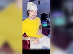 Tatted Pretty Mixed Boy jerk and cum