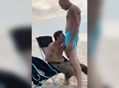 A quick blow job on the beach