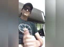 Guy in glasses big dick