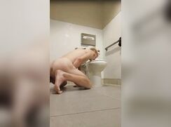 Keeping the toilet clean