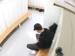 Horny dude jerking off in the locker room - 07-03-25