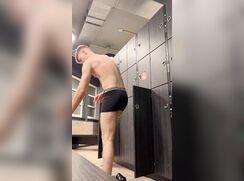 Spy cam of guys in bathroom