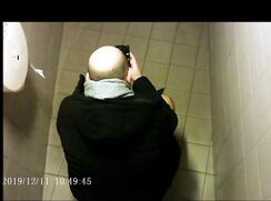 Italian Toilet Spy 4