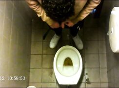 Italian Toilet Spy 6