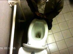 Italian Toilet Spy 14