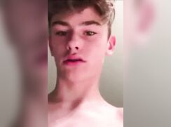 cute jhonson bathroom wanking jerks off