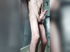 SEXXXY SKINNY COLOMBIAN BOY POUNDS HIS BIG DICK