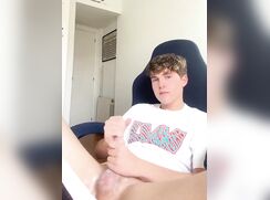 Phimosis Twink Plays With His Cock On Webcam porn
