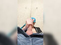 Horny skater boy jerking off - 07-17-25