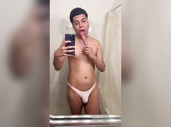 Leroy Schoeller plays with his Dildo