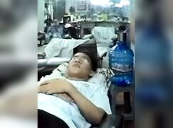 Filipino get skin treatment Me next