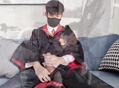 HARRY POTTER AND HIS BOISTEROUS BONE.