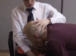 Hot office juniors have sex in the firm's time!